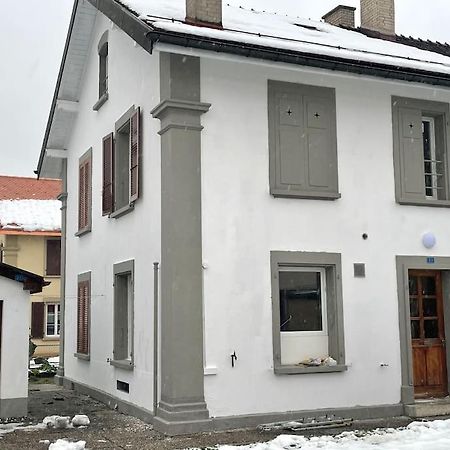 Villa Charmante Maison Mitoyenne Broc Exterior foto